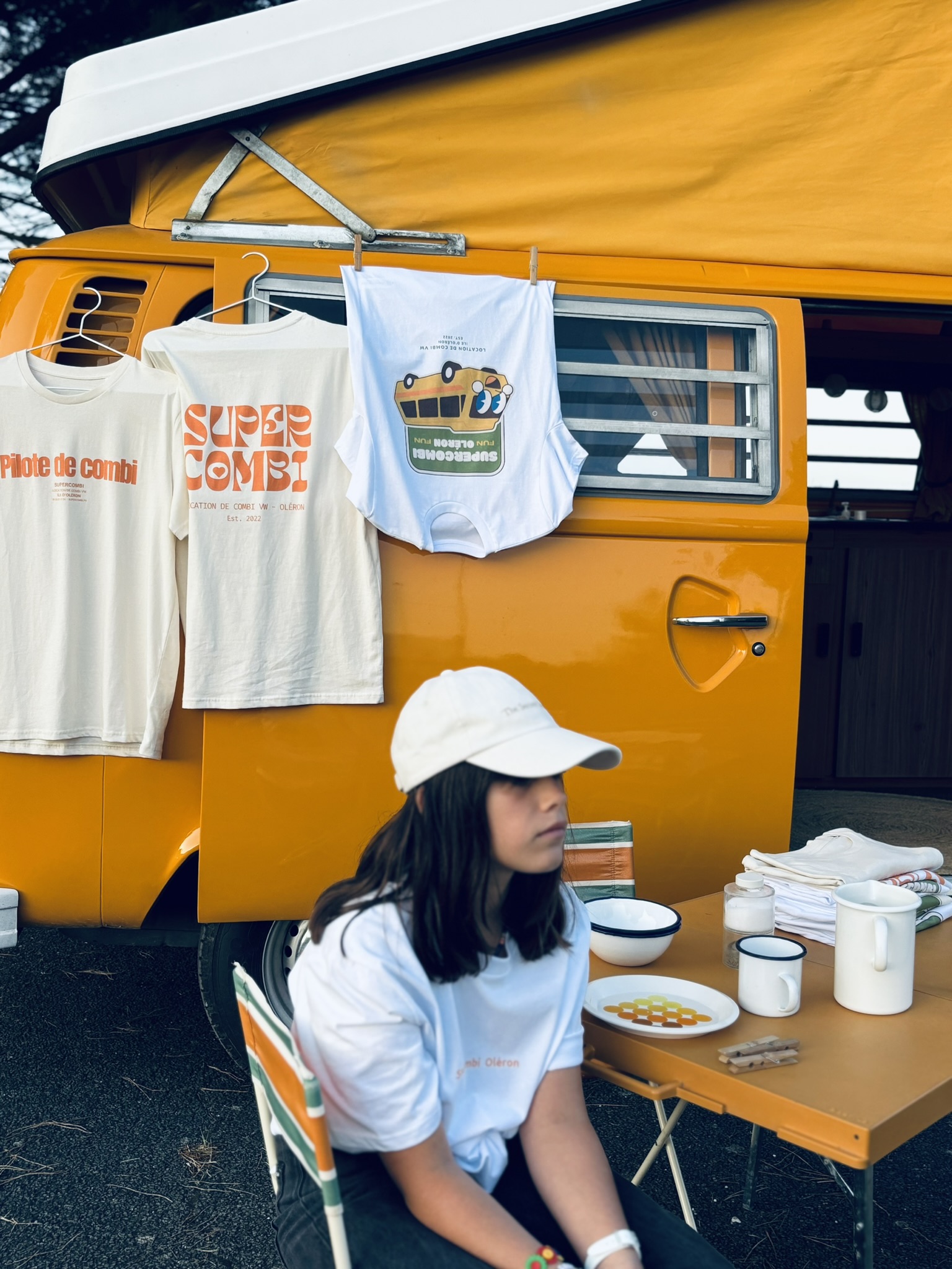 Partez en court séjour avec Bonnie - notre combi vintage – Image 22